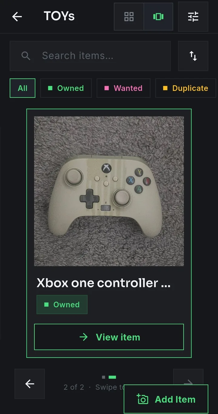 Swipe view in the flat dark theme with status filters